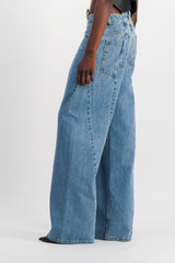 Extra wide leg blue denim jeans with cut-out belt
